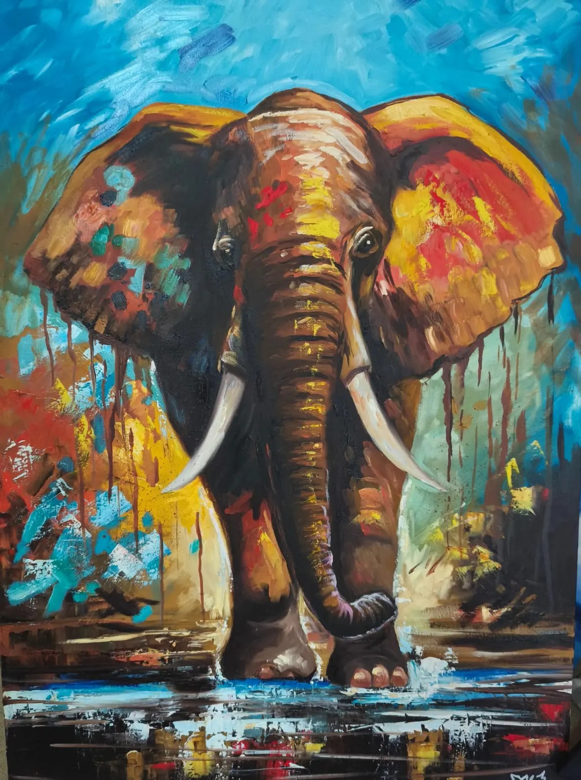 Elefante colorido caminhando sobre a água, em tons de azul e amarelo